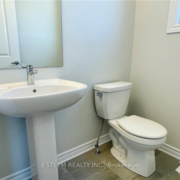 For Lease - 634 Flagstaff Drive, Barrhaven, Ontario - Photo 1