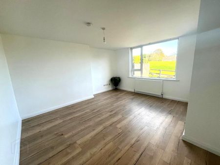 57 Straid Walk, Carrickfergus, BT38 7RQ - Photo 2