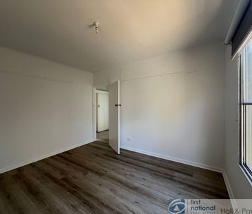 60 Box Street, Doveton - Photo 1