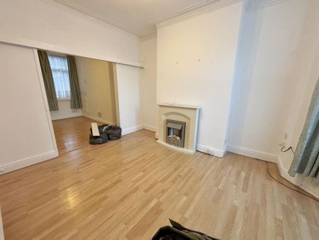 3 bedroom terraced house to rent - Photo 5