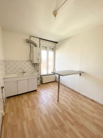 Location Appartement 2 pièces 56m² - Photo 4