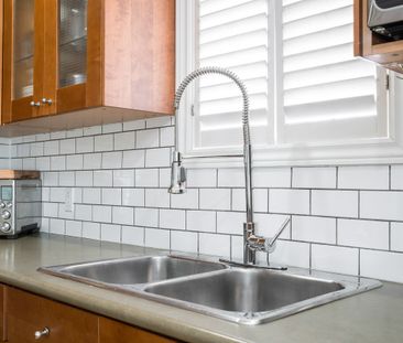 For Lease - 81 Ninth Street, Collingwood, Ontario - Photo 2