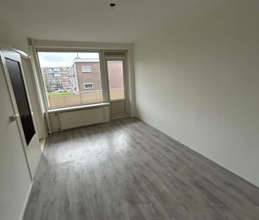 Appartement te huur: Winston Churchilllaan 11 3202 GN Spijkenisse - Photo 2