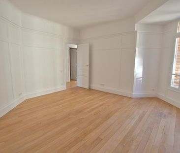 Appartement • Porte Dauphine - Photo 3