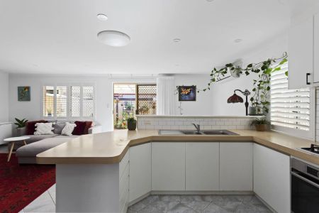 Low-Maintenance Living Meets Lifestyle Convenience - Photo 3