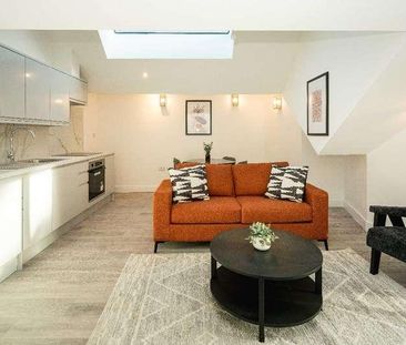 Cuckoo Hall Lane, London, N9 - Photo 2