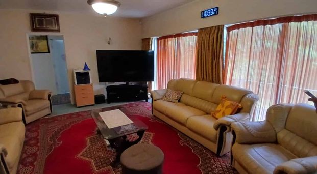 3 Bedroom home - Short Term Rental - Photo 1