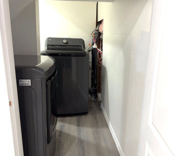 For Lease - 15 Slack Street Unit# BSMT, Bradford West Gwillimbury, ... - Photo 3