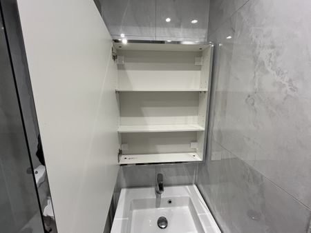 Location Appartement 1 pièce 27m² ST JUNIEN 87200 - Photo 2