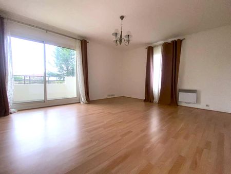 Location Appartement 3 pièces 61m² - Photo 2