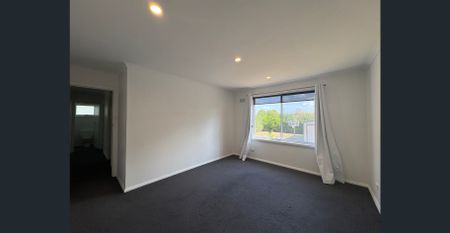 Feel at home, Living Here - Photo 4