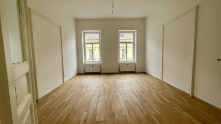 Erstbezug nach Generalsanierung – Wunderschöne Altbauwohnung in Zentrums- & Stadtparknähe - Photo 2