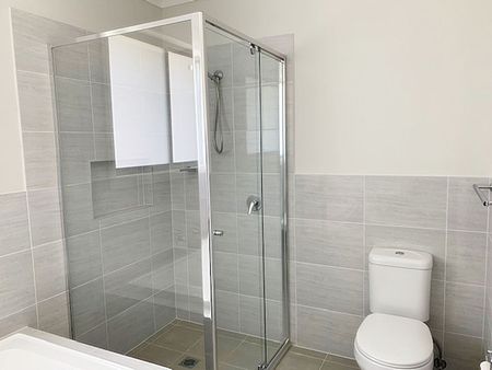 Family Home in Quiet Location - Photo 4