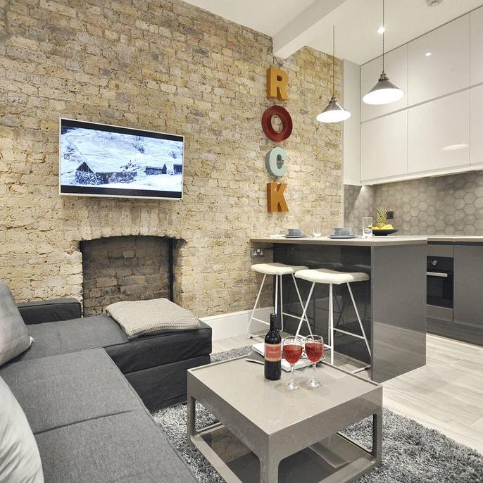 Studio to rent - Photo 1