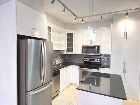 For Lease - 37 Galleria Parkway Unit# 101, Markham, Ontario - Photo 2