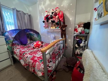 63 Broadway, Belfast, BT12 6AS - Photo 3