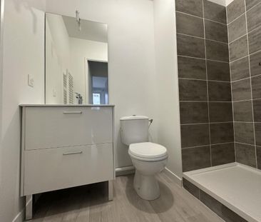 Location Appartement 4 pièces 80m² LUISANT 28600 - Photo 4