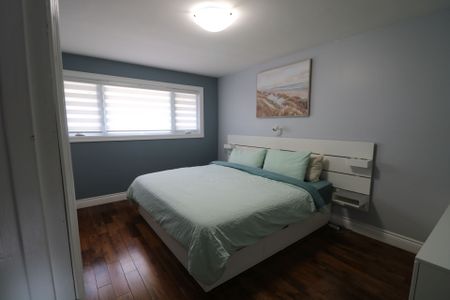 For Lease - 7 Eleventh Street, Toronto, Ontario - Photo 5