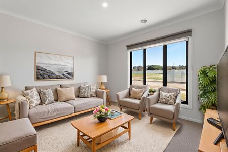 FAMILY HOME IN MOUNT DUNEED - Photo 2