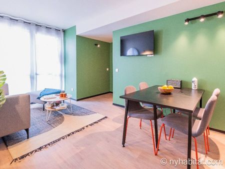 Logement à Paris, Location meublée - T4 - Banlieues (PA-4936) - Photo 2