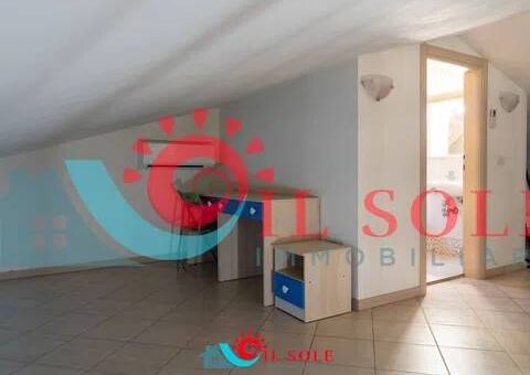 Trilocale via San Guido, 10, Tirrenia, Pisa