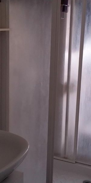 Posto letto in stanza doppia per donna - Foto 1