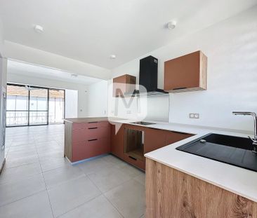 Location Appartement 3 pièces 75m² CAYENNE 97300 - Photo 5