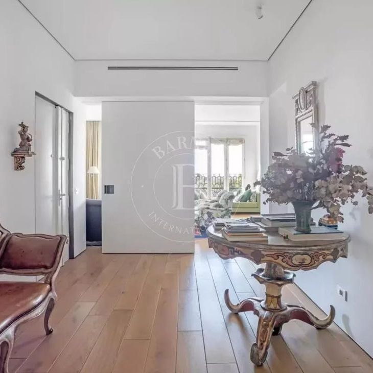 Madrid, Community of Madrid 28014 - Photo 1