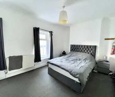 Station Street, BARRY - Photo 2