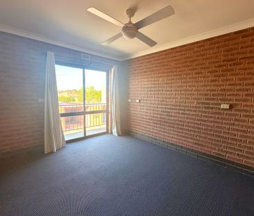 10 / 2 McKibbin Court, Wodonga - Photo 6
