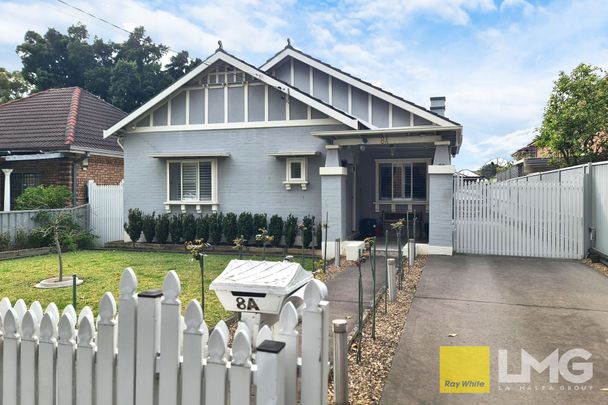 Cosy Family Home - Photo 1