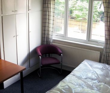 Stunning house in Headingley, excellent location! - Photo 6