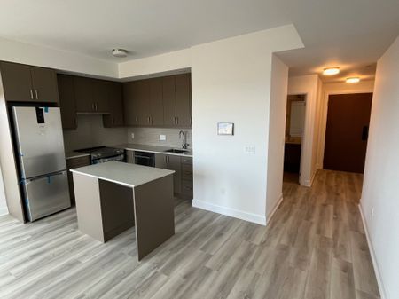 For Lease - 3240 William Coltson Avenue Unit# 1907, Oakville, Ontario - Photo 5