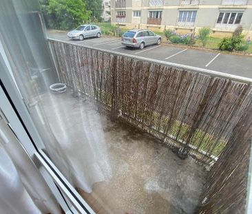 A LOUER ANGERS DOUTRE - Appartement type 1bis MEUBLE ... - Photo 2