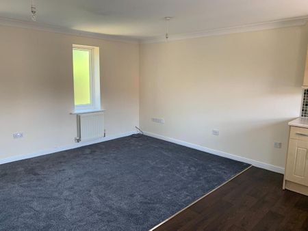 2 bedroom coach house to rent - Photo 4