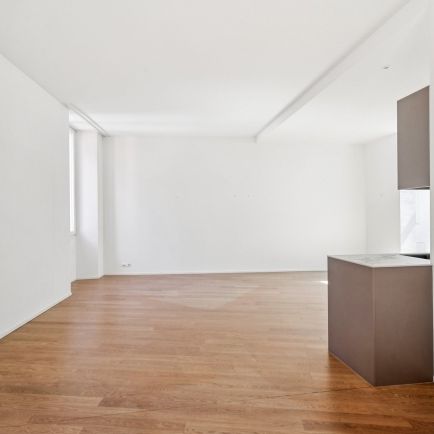 Apartment - Photo 1