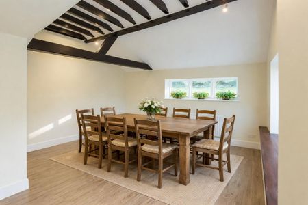 4 bedroom farm house to rent - Photo 4