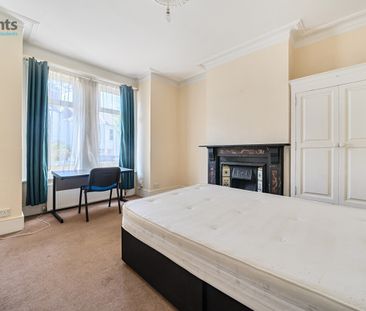 5 bedroom terraced house to rent - Photo 2