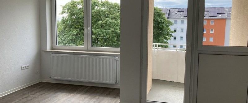 Hier wird motiviert renoviert! - Foto 1