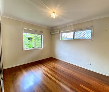 3 Woodville Place, Annerley QLD 4103 - House For Rent | Domain - Photo 3