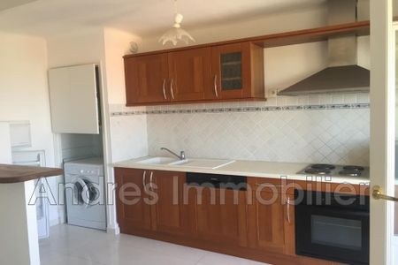 Location Appartement 2 pièces 45m² CANNES 06400 - Photo 5