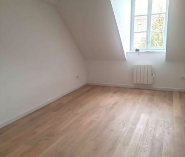 T2 EN DUPLEX + DEUX PARKINGS - Photo 2