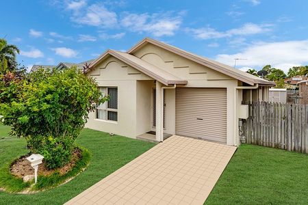 3 Cocos Place, Kirwan - Photo 3