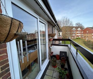 Rookwood Court, Guildford, Surrey, GU2 - Photo 6