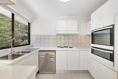 6/374-376 Miller Street, Cammeray. - Photo 4