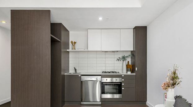 116b/1-19 Colombo St , MITCHAM - Photo 1