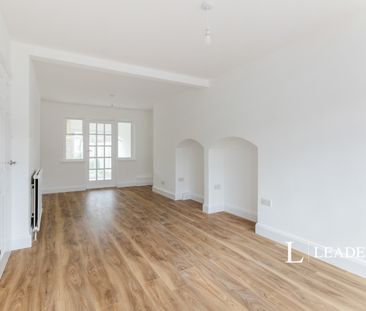 3 bedroom house to rent Sherborne Road, Sutton, SM3 - Photo 1