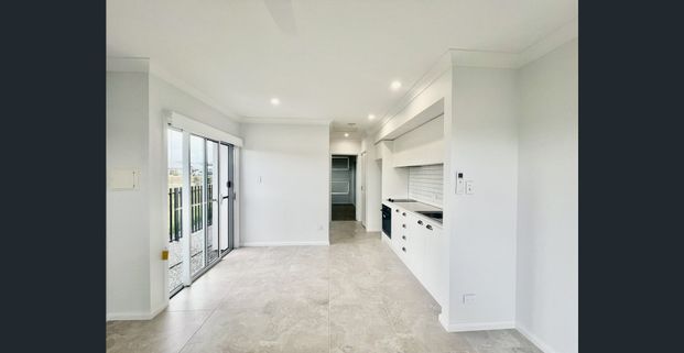 Charming 1 Bedroom Granny Flat in Old Bar's Newest Estate! - Photo 1