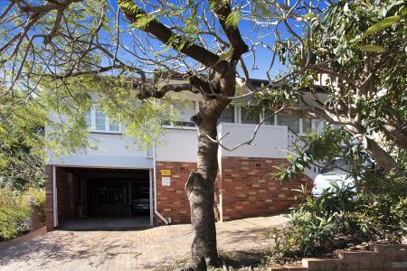 Unit 3/220 Gladstone Road, - Photo 2