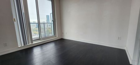 For Lease - 297 College Street Unit# 1520, Toronto, Ontario - Photo 5
